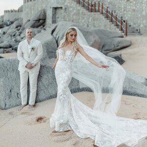 Berta Couture #23-02 (Caesarea collection) Wedding Dress